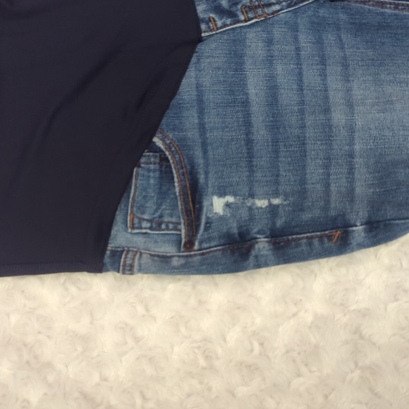 MATERNITY ~ Ripped Skinny Jeans ~ NWOT - Picture 2 of 9